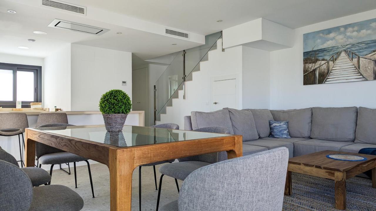 Апартаменты Panoramic Pool & Mountains House Финестрат Экстерьер фото